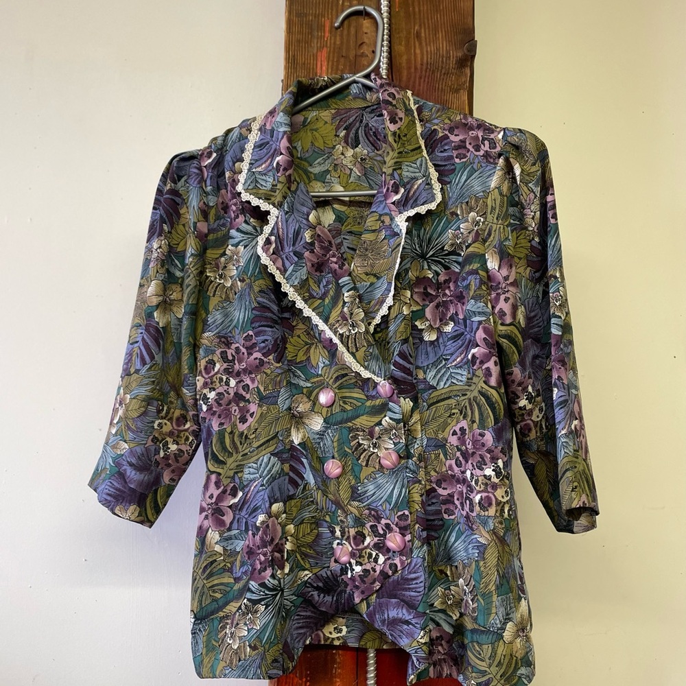 Floral Ruffle Women's Top
